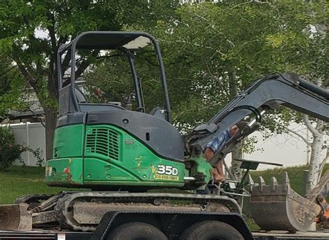 Mini Excavator Rentals in Utah 